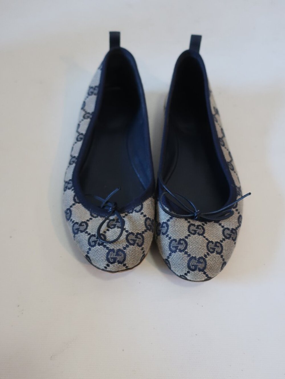Women Gucci Beige, Navy Blue GG Monogram Canvas Ballet Flats 37 EUR/US 7